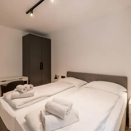 Nikolica Peljesac Apartment *